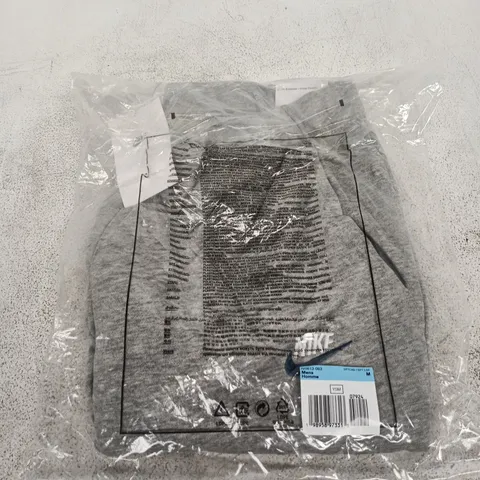 BAGGED NIKE CASUAL GREY SHORTS - SIZE M 
