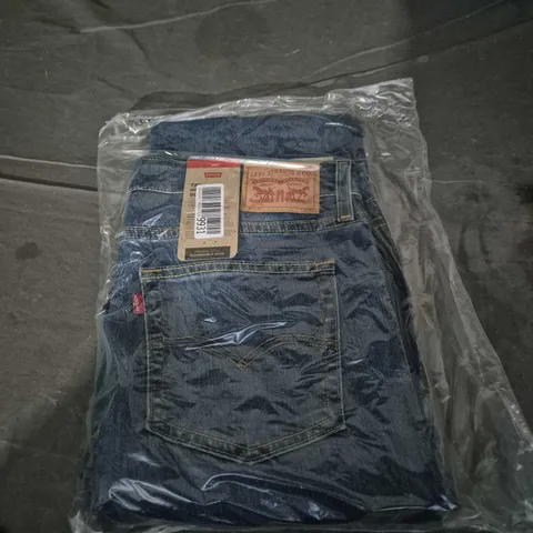 BAGGED LEVIS STRAUSS DENIM JEANS - SIZE UNSPECIFIED