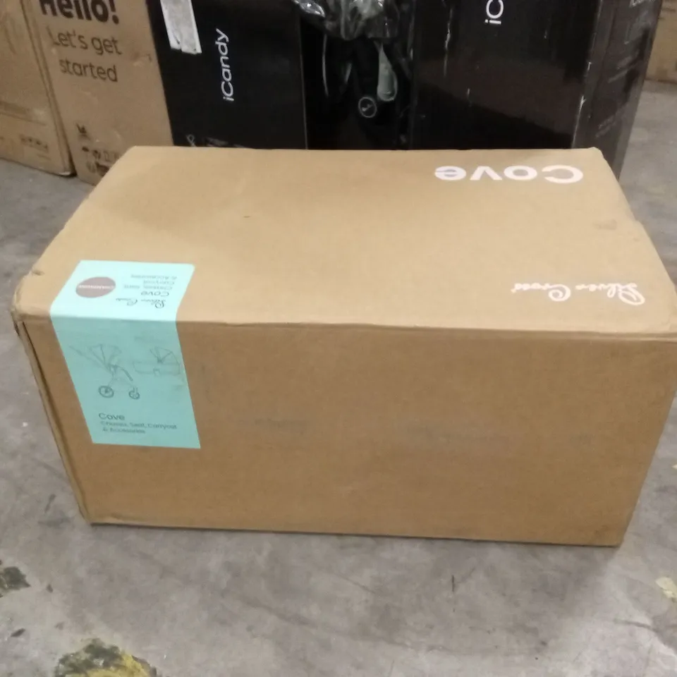 BOXED SILVER CROSS COVE STROLLER AND CARRYCOT - CHAMPAGNE (1 BOX)