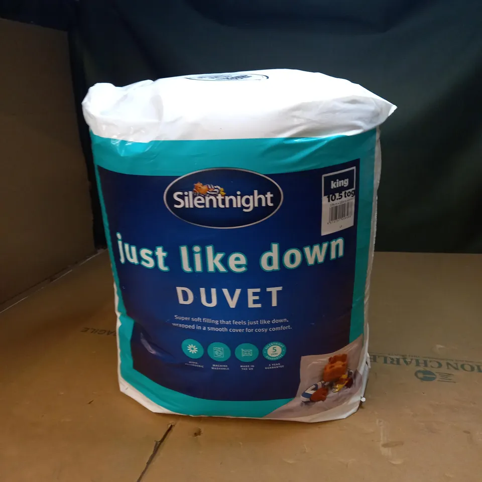 SILENTNIGHT KINGSIZE 'JUST LIKE DOWN' DUVET 10.5TOG