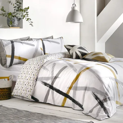 CORRINE PERCALE DUVET COVER SET - SUPERKING