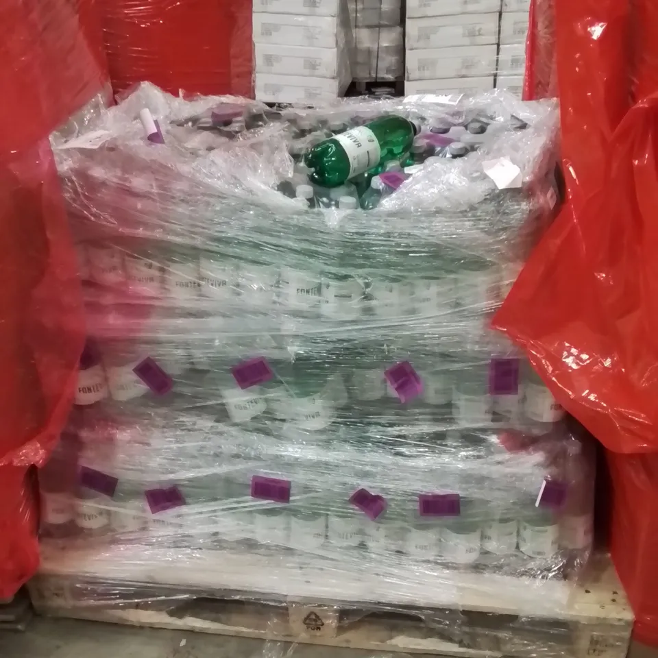 PALLET CONTAINING A LARGE QUANTITY OF FONTEVIVA MINERAL WATER 16.03.27