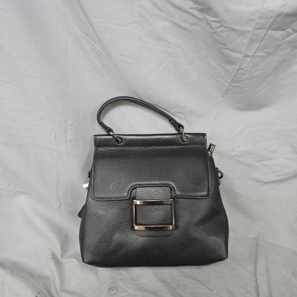 BLACK PEBBLE LEATHER HANDBAG 