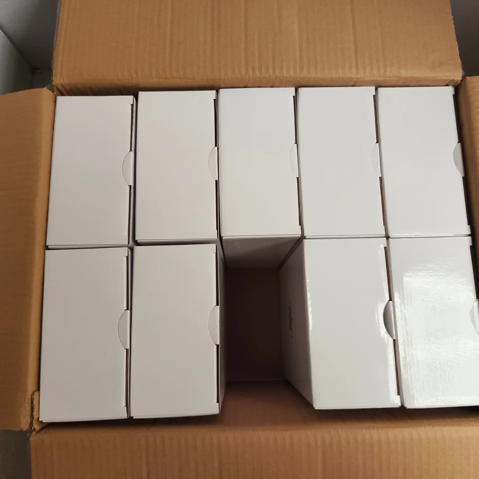 BOX TO INCLUDE APPROXIMATELY 10 BOXES OF NUTRICHEF PRTPKVS16RL UNIVERSAL VACUUM SEALING BAGS (2 ROLLS PER BOX)