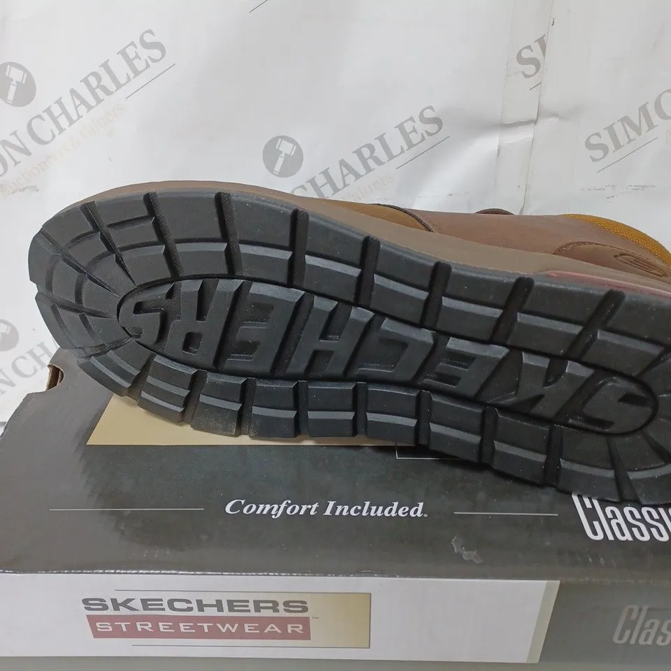 BOXED SKECHERS MEN RENLI BOOTS, DARK BROWN - SIZE 9
