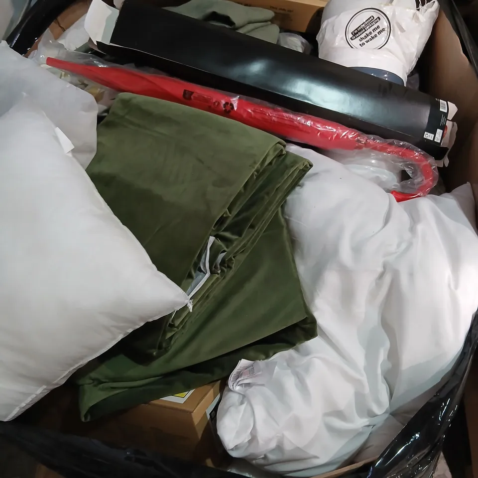 PALLET OF ASSORTED PRODUCTS TO INCLUDE; CUSHIONS, TONER, UMBRELLA AND SOFT FURNISHINGS