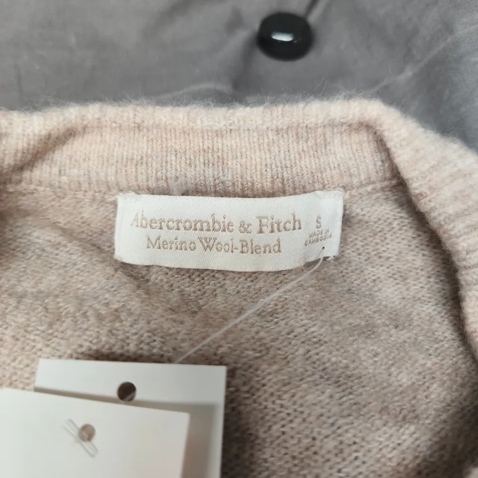 ABERCROMBIE & FITCH MERINO WOOL-BLEND CARDIGAN – BEIGE SIZE S