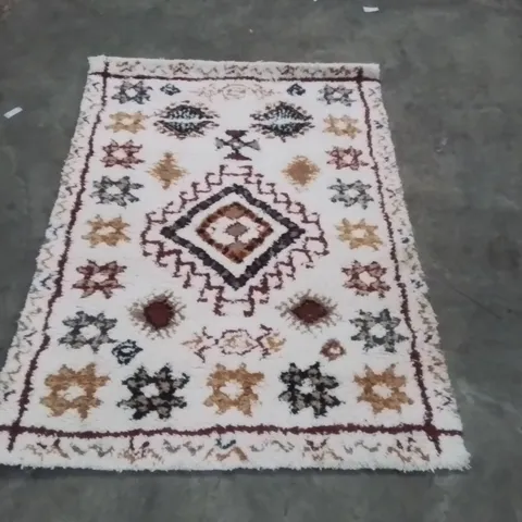 QUALITY DESIGNER AREA RUG - APPROXIMATELY 170X120CM