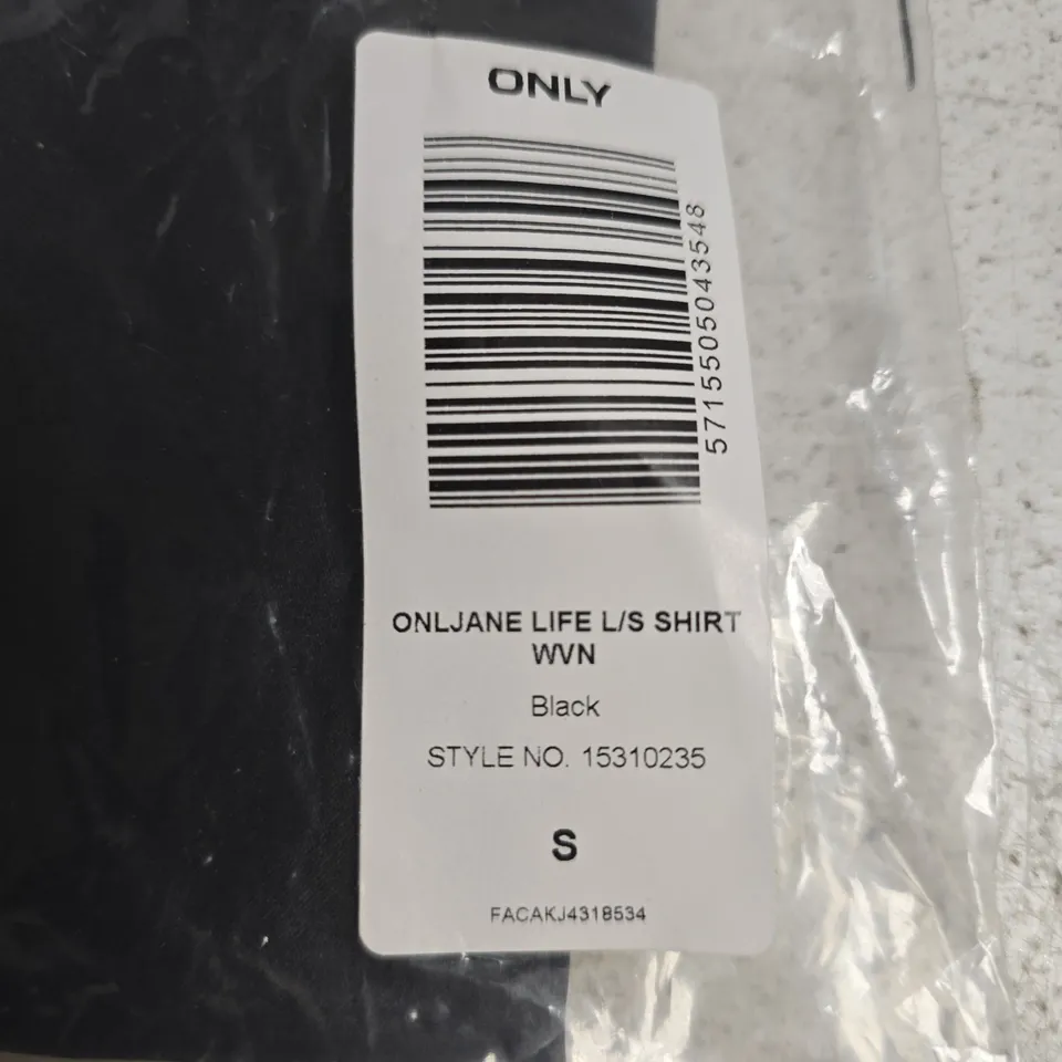 ONLY BLACK LONG-SLEEVE SHIRT – UK SIZE S (STYLE NO. 15310235)