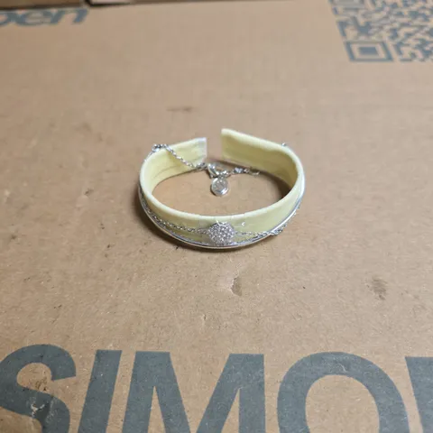 SWAROVSKI SILVER-TONE BRACELET WITH PAVÉ CHARM