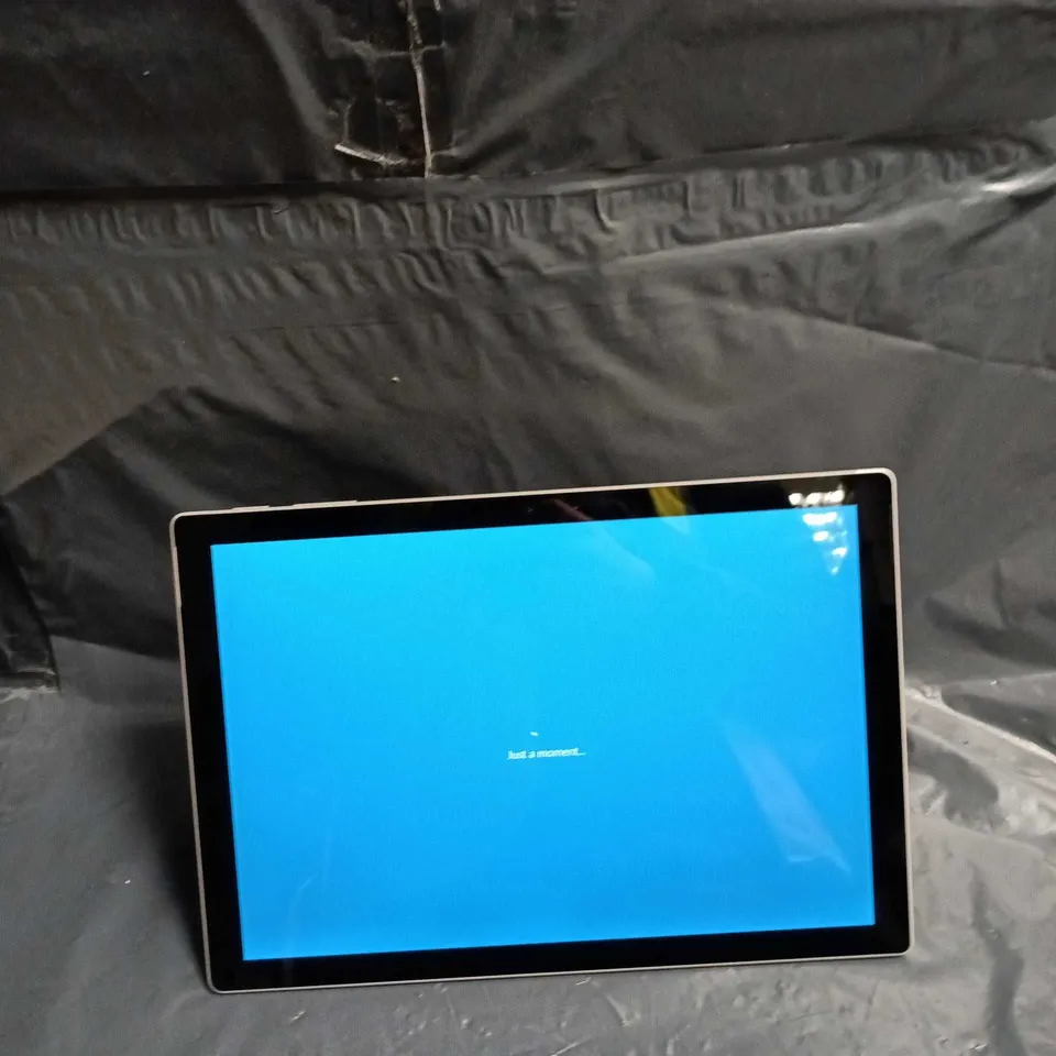 MICROSOFT SURFACE PRO 5TH GEN (SCREEN ONLY)