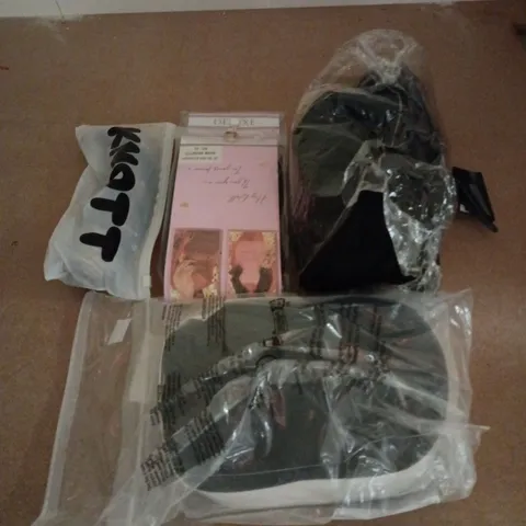 APPROXIMATELY 8 ASSORTED HAIR PRODUCTS TO INCLUDE WIGS, EXTENSIONS, GHD CHRONOS CURVE, ETC