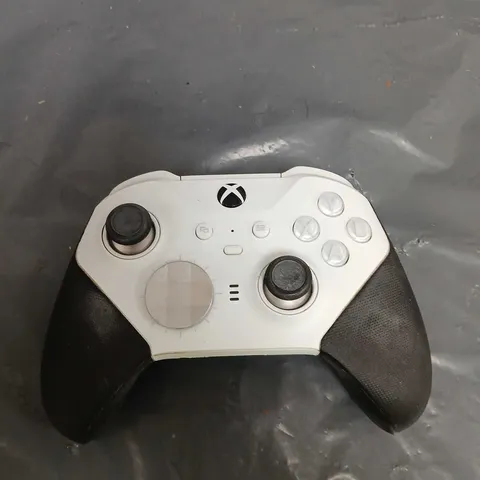 XBOX ELITE SERIES 2 WIRELESS CONTROLLER FOR SERIES X/S, XBOX ONE AND WINDOWS