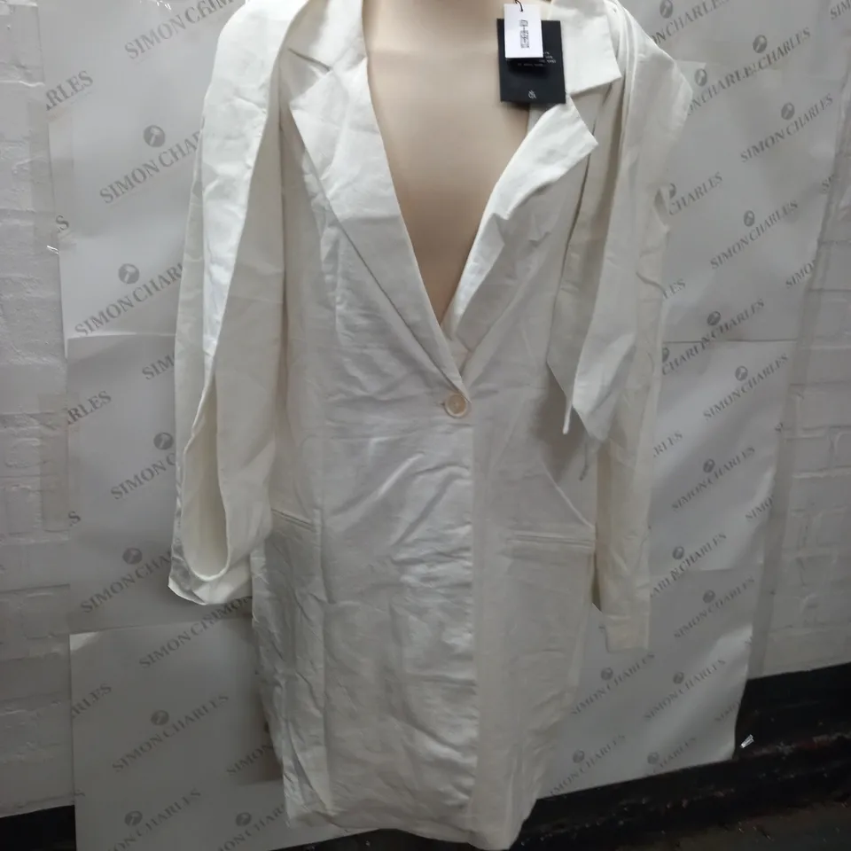 4TH RECKLEES WHITE BLAZER DRESS - UK 24