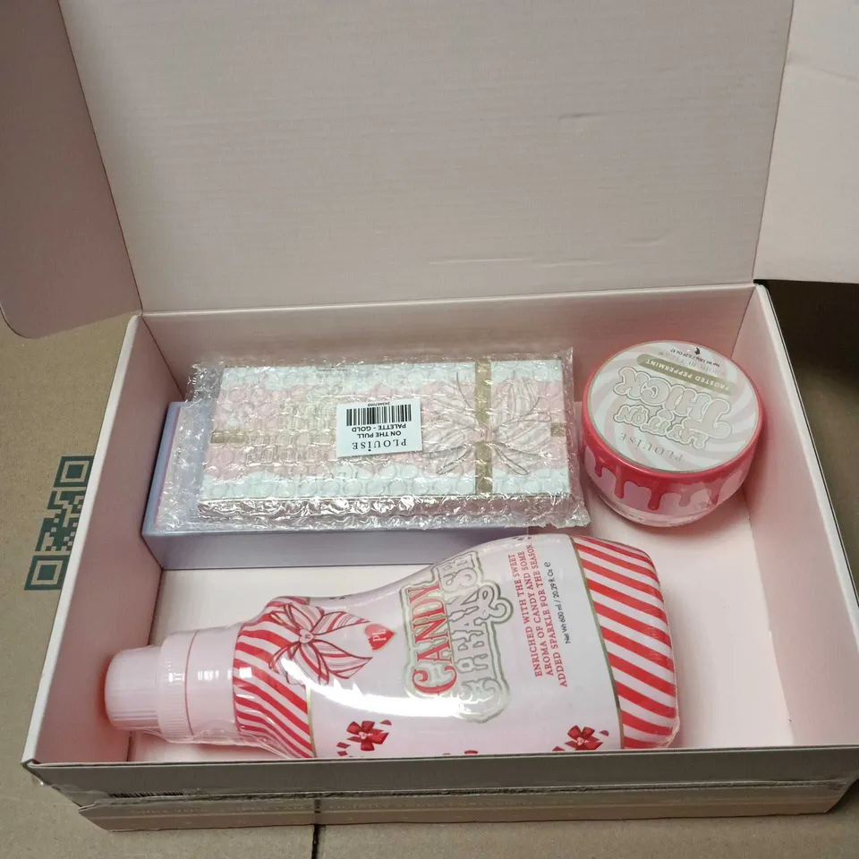 PLOUISE 4 ITEM GIFT SET TO INCLUDE ON THE PULL PALETTE, BATH SOAK