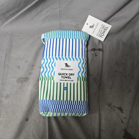 DOCK & BAY QUICK DRY TOWEL XL – STRIPED, 100% RECYCLED