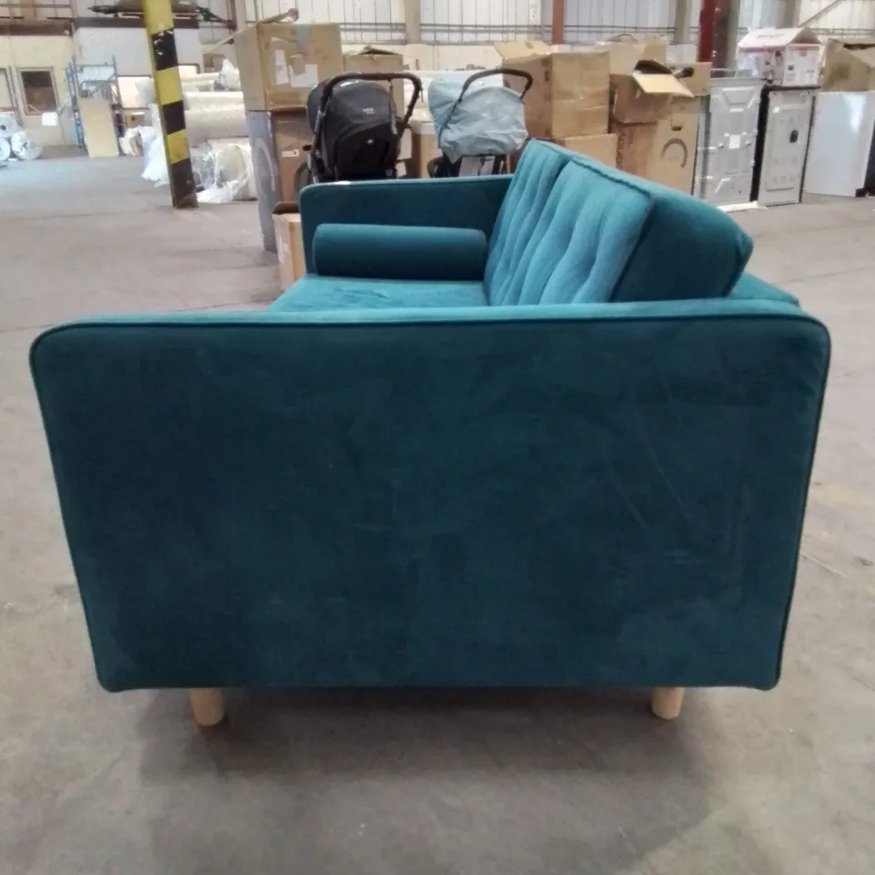 QUALITY CRUSHED VELVET UPHOLSTERED TEAL 2 SEATER SOFA