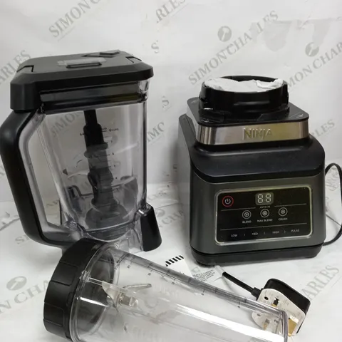 OUTLET NINJA 2 IN 1 BLENDER BN750UK
