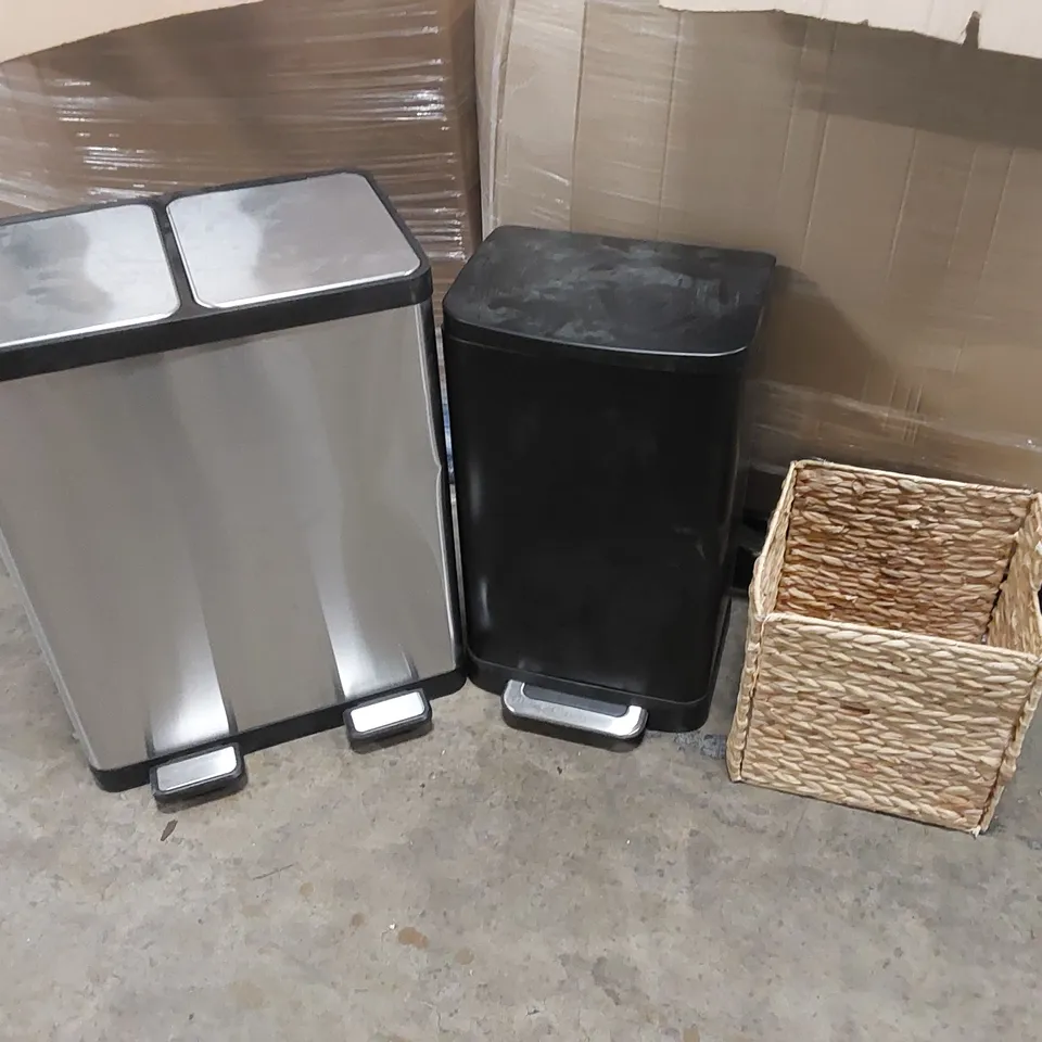 PALLET OF ASSORTED ITEMS INCLUDING: NESTING TABLES, FORGED ALUMINIUM PANSETS, BARBICAN PANSET, HAND BLENDERS, REMINGTON HAIR STRAIGHTENER, FAST BOIL KETTLE ECT