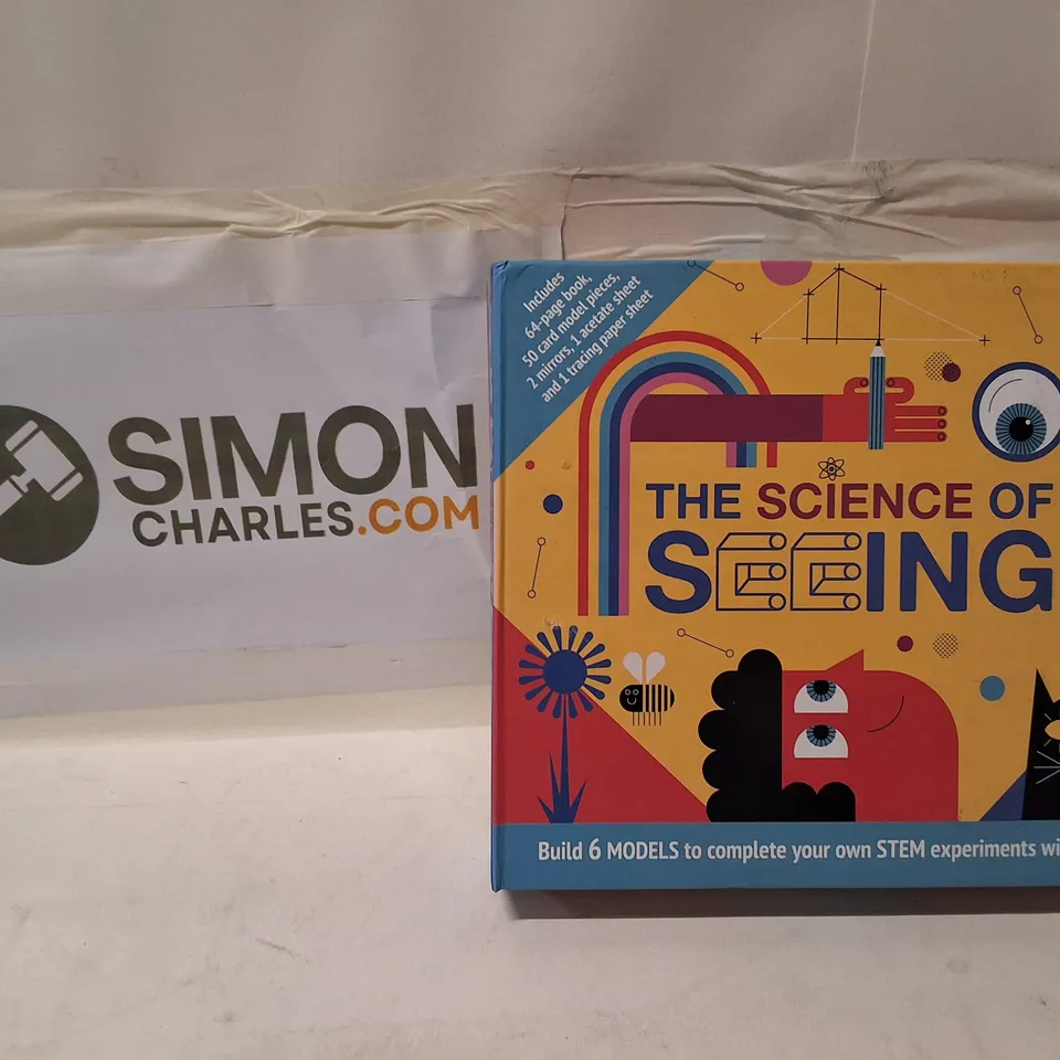THE SCIENCE OF SEEING – STEM KIT, BOXED (AGES 8+)