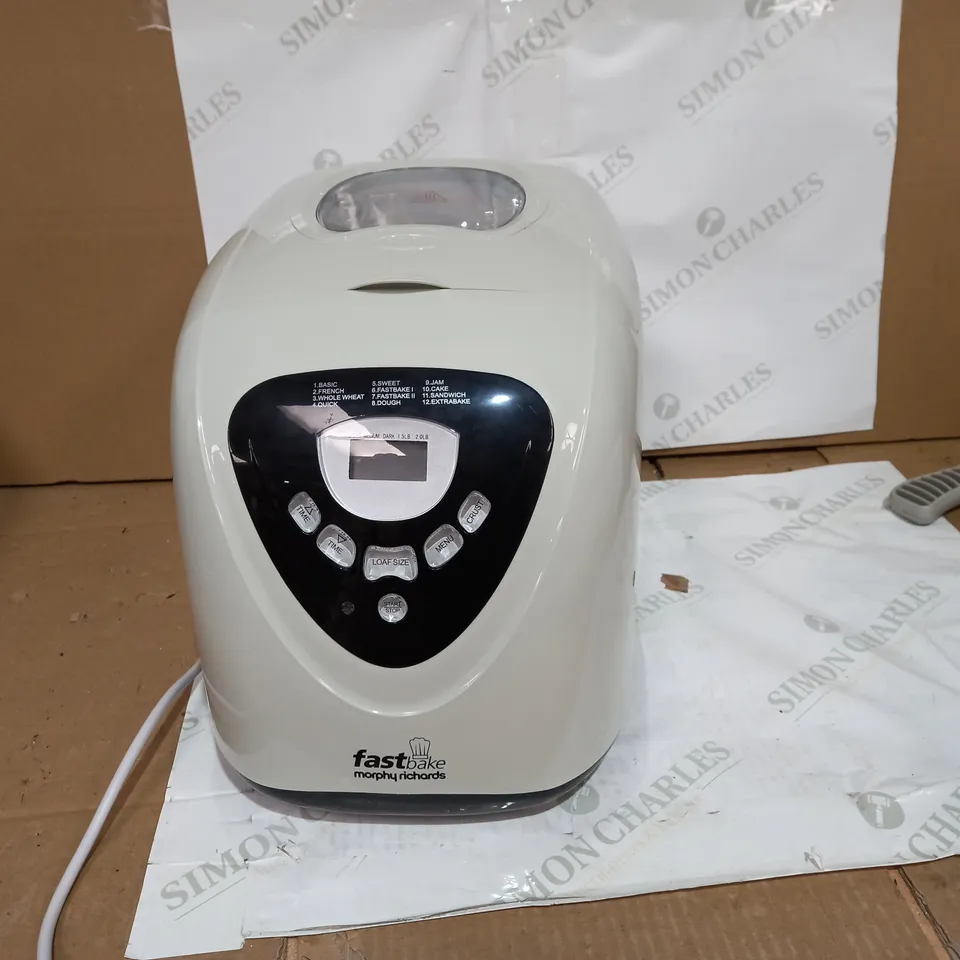 MORPHY RICHARDS MULTI-USE FASTBAKE BREADMAKER