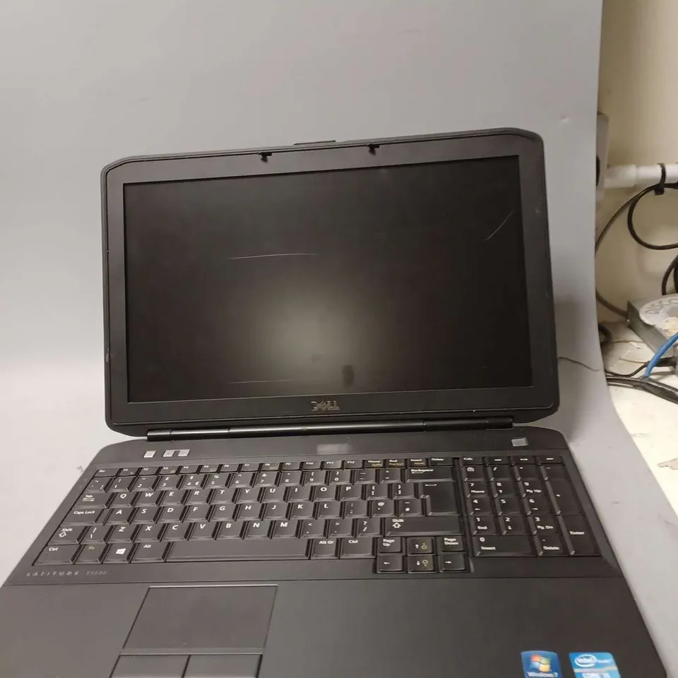 DELL LATITUDE E5530 NON - VPRO 