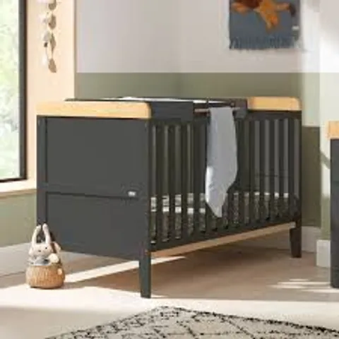 BOXED TUTTI BAMBINI RIO COT BED WITH COT TOP CHANGER - SLATE GREY AND HONEY OAK FINISH (1 BOX)
