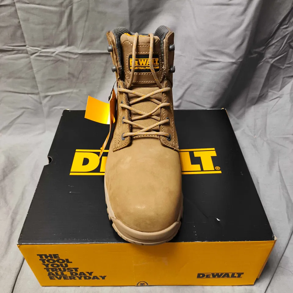 DEWALT CRANSON STONE SAFETY SHOES - 9 