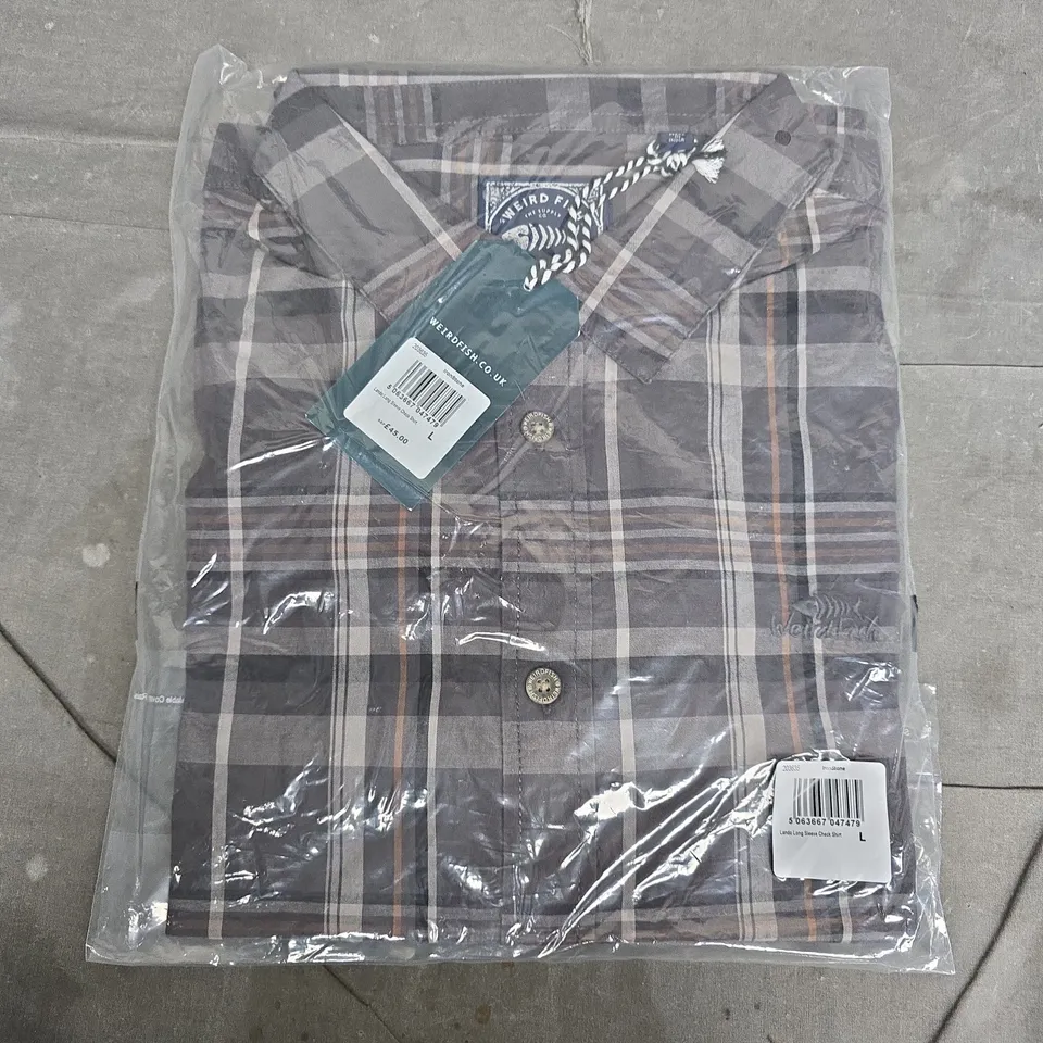 BAGGED WEIRD FISH LANDO LONG SLEEVE CHECK SHIRT IN IRON/STONE - LARGE