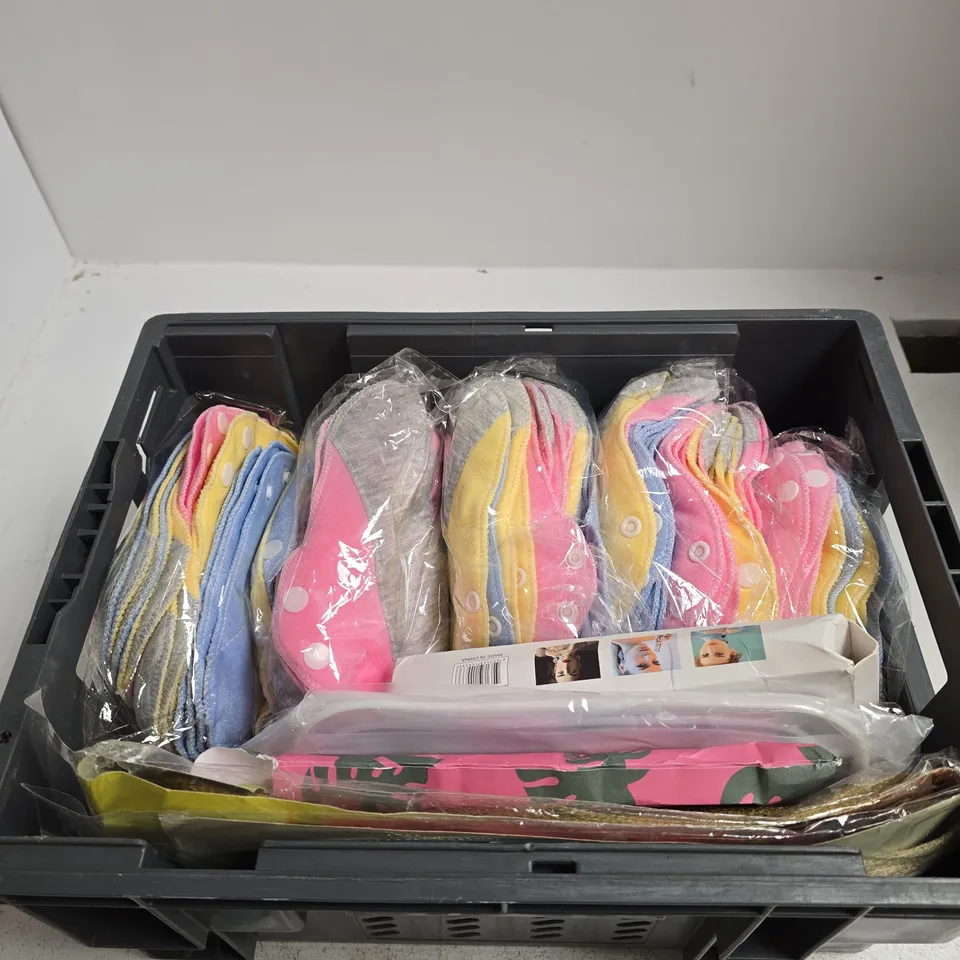 TOTE OF APPROXIMATELY 10 ASSORTED ITEMS INCLUDING BROW HAIR EXTENSION, GIVE ME MICROFIBRE HAIR WRAP AND SALON NAILS