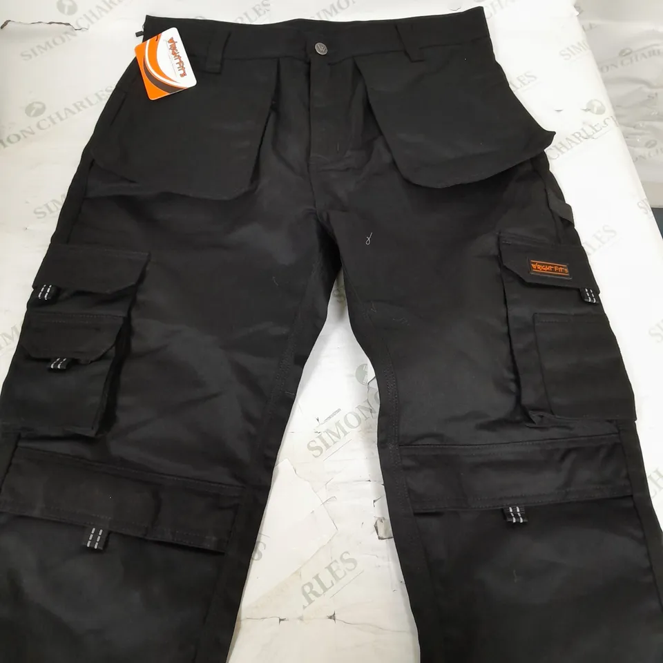 WRIGHTFITS BLACK WORK CARGO PANTS - W34 L29