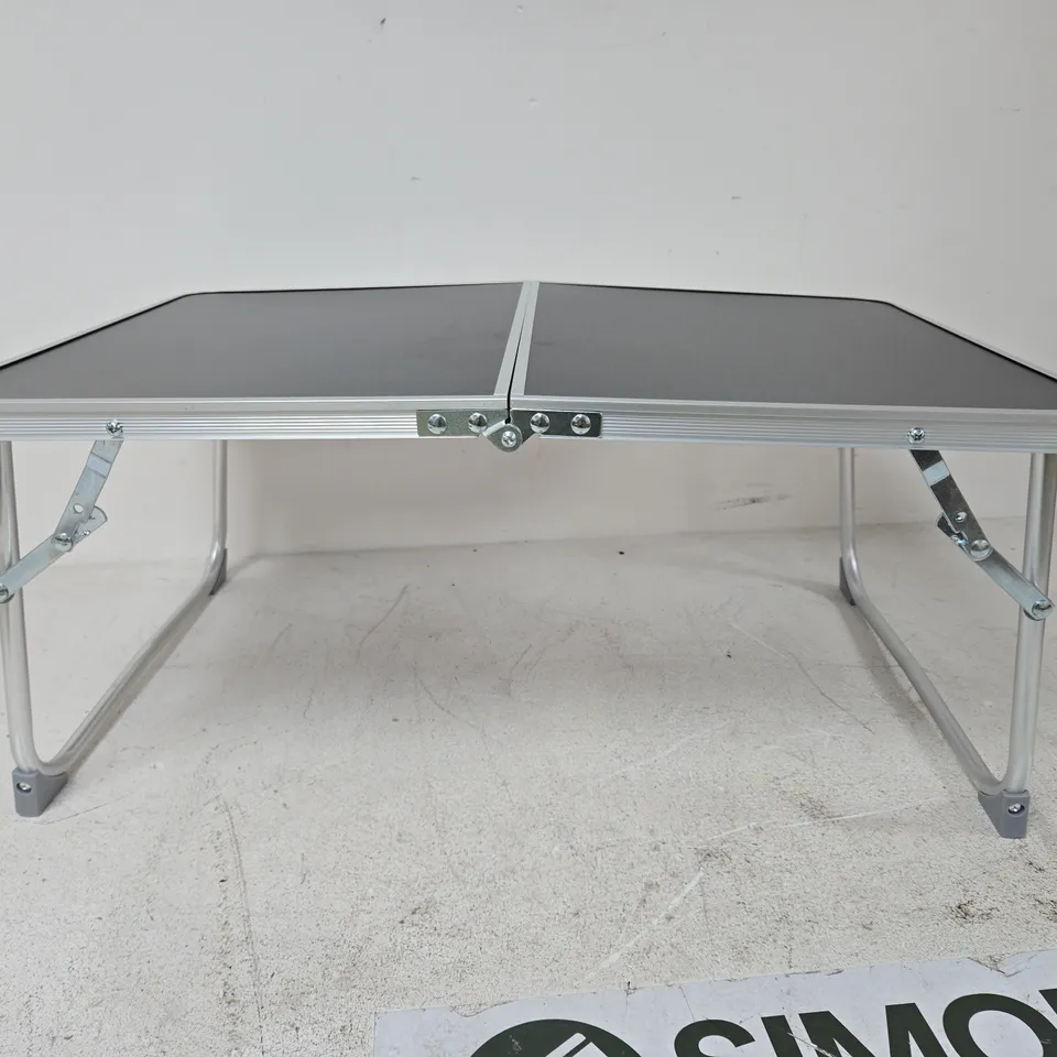 PORTABLE ALUMINIUM FOLDING TABLE WITH BLACK TOP