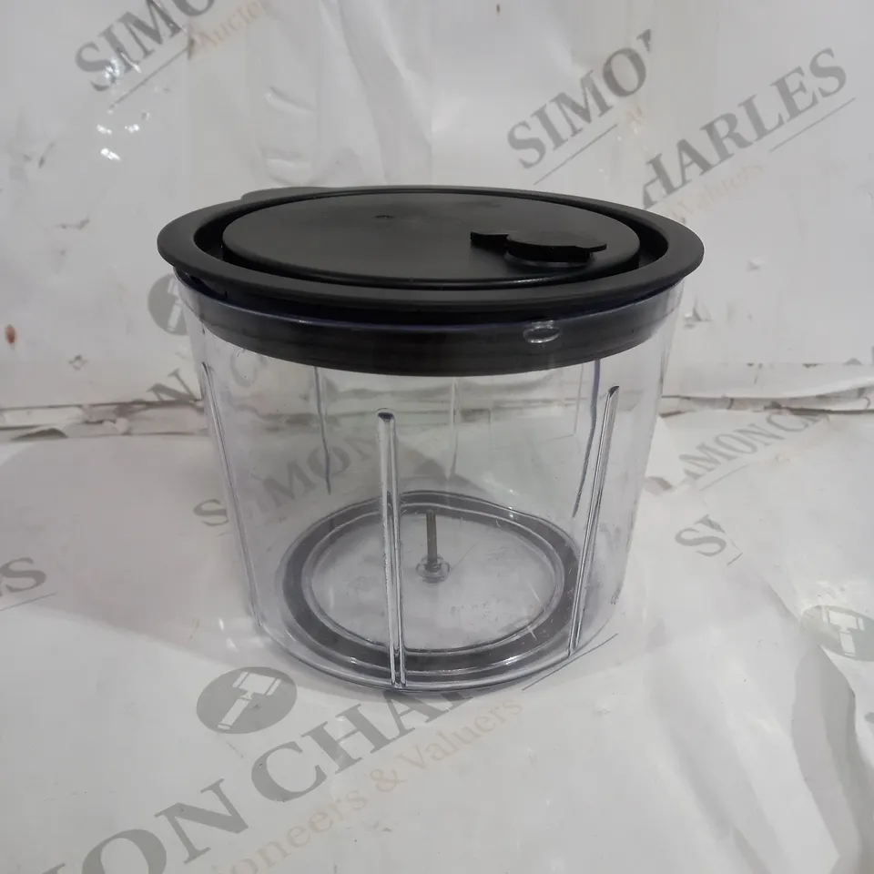 BOXED COOKS ESSENTIALS 5 BLADE PRESS CHOPPER WITH STORAGE LID - BLACK