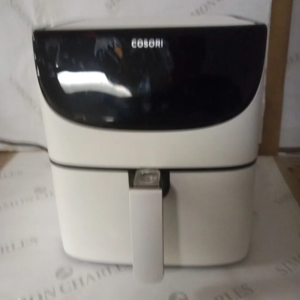 COSORI AIR FRYER 1700W MAX XXL 5.5L DIGITAL TOUCHSCREEN, WHITE