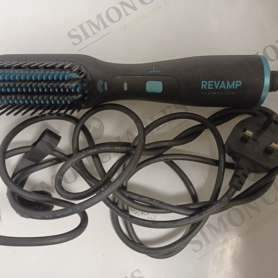 BOXED REVAMP PROGLOSS DEEPFORM DRY, STYLE & SHINE AIR STYLER AND HOT BRUSH