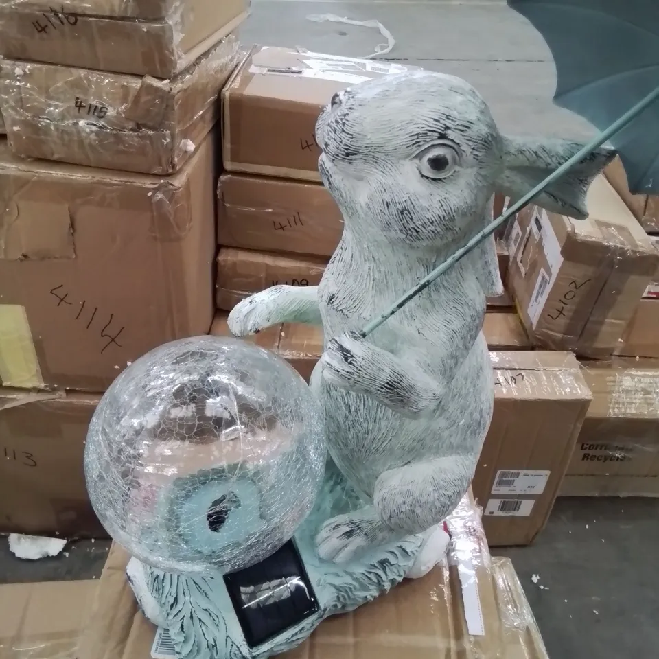 BOXED GARDEN LED BUNNY