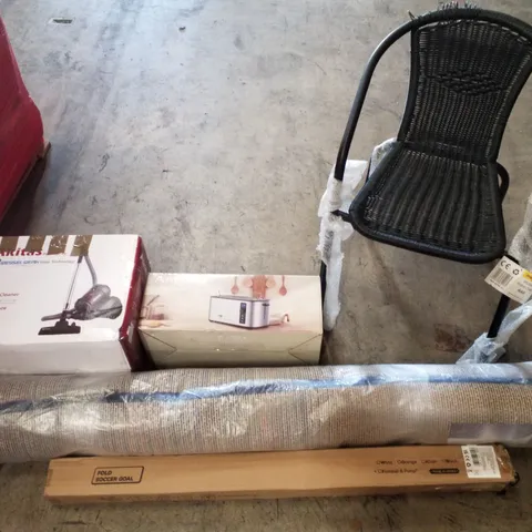 PALLET CONTAINING ASSORTED PRODUCTS INCLUDING FOLDING SOCCER GOAL, RUG, WICKER BISTRO CHAIR, 4 SLICE TOASTER & VACUUM CLEANER