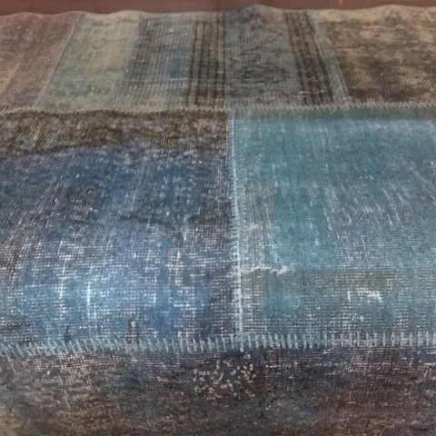 SIESTA 1500 BLUE. (DIFFERENT SHADES OF BLUE)