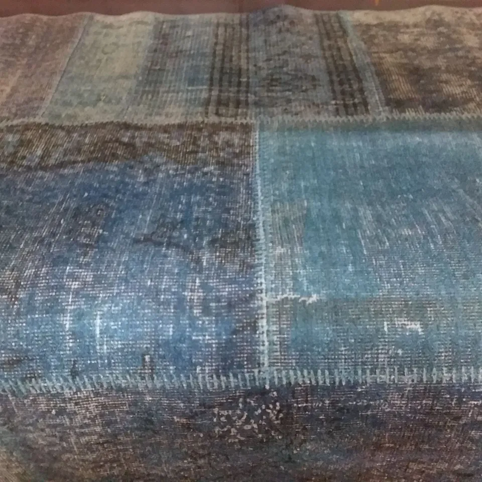 SIESTA 1500 BLUE. (DIFFERENT SHADES OF BLUE)
