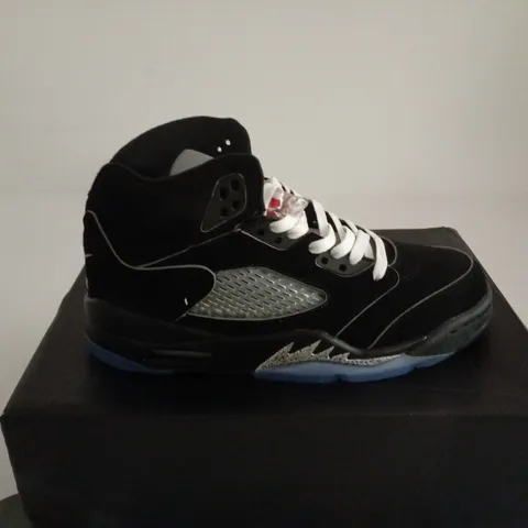 NIKE AIR JORDAN BLACK UK 7.5 BOXED