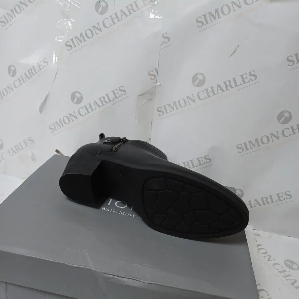 BOXED PAIR VIONIC "CECILY" ANKLE BOOTS IN BLACK, UK SIZE 6