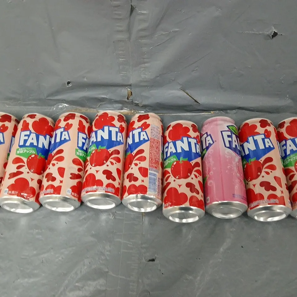 TOTE OF APPROXIMATELY 10 ASSORTED DRINKS ITEMS TO INCLUDE - FANTA