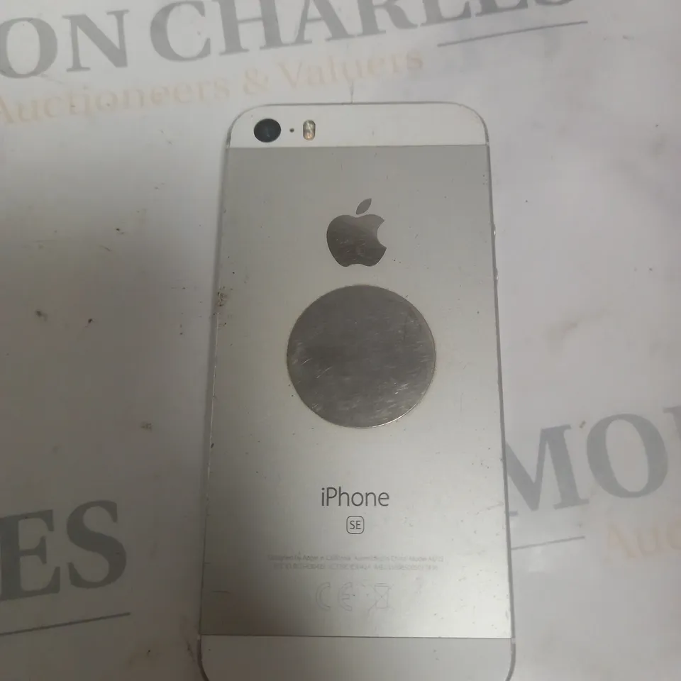 APPLE IPHONE WHITE MODEL A1723