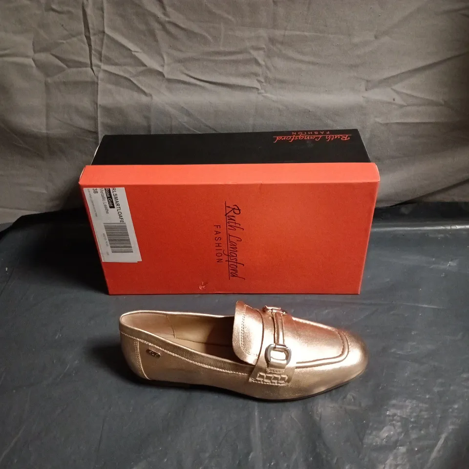 RUTH LANGSFORD FASHION WOMEN'S METALLIC BRONZE LEATHER LOAFERS WITH BUCKLE DETAIL - SIZE EUR 38 