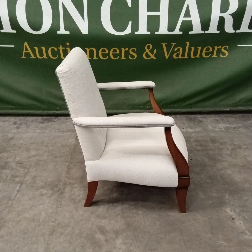 QUALITY HIGH-END DESIGNER FABRIC ACCENT CHAIR