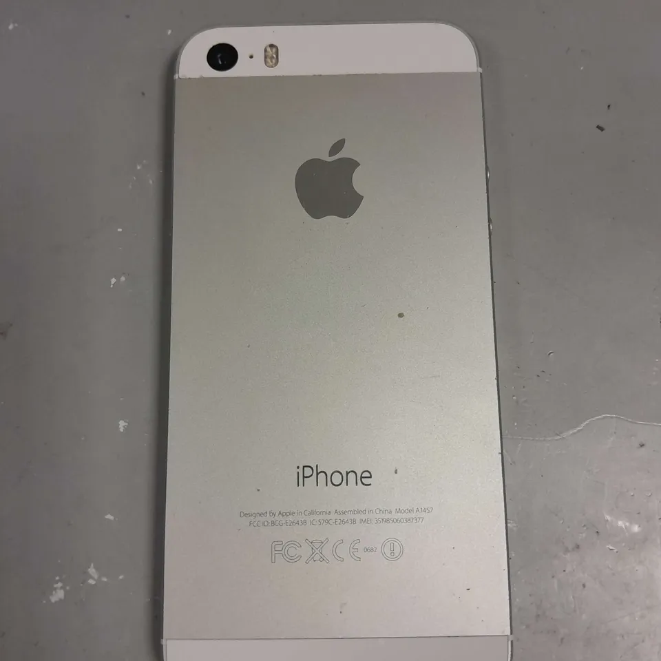 APPLE IPHONE 5S SMARTPHONE 