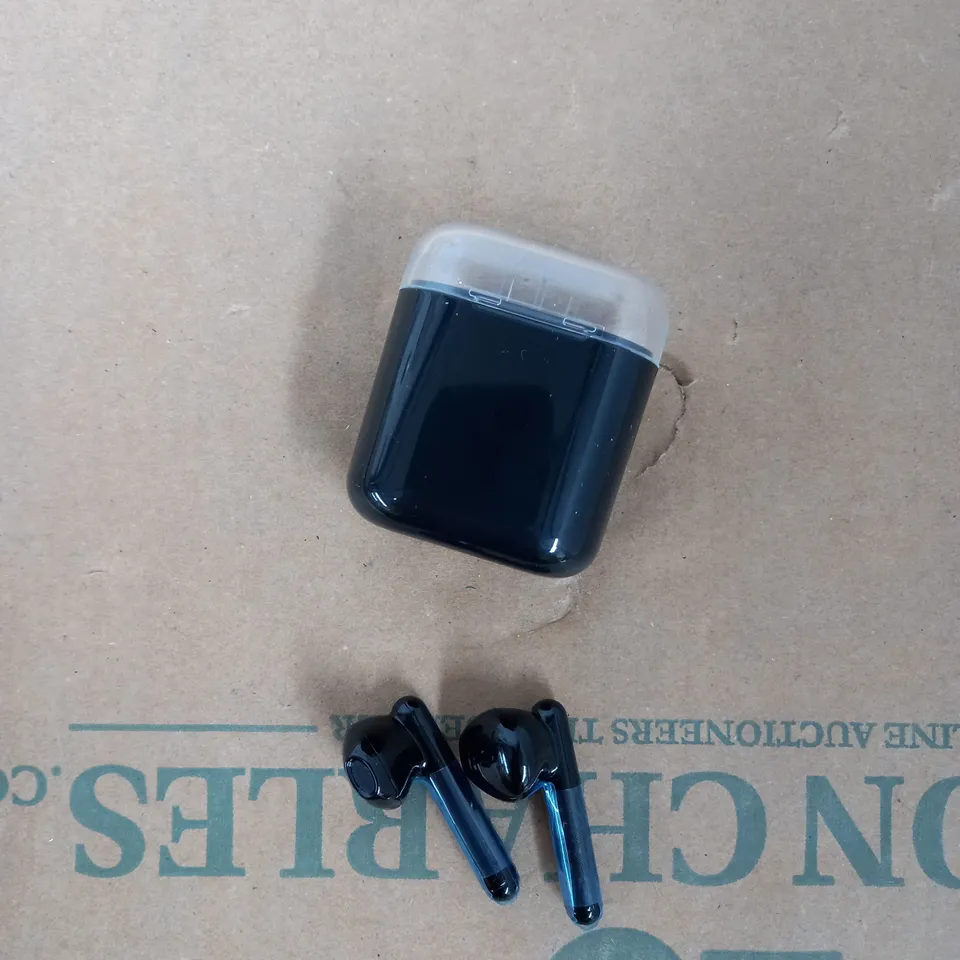 ONN TRUE WIRELESS EARBUDS