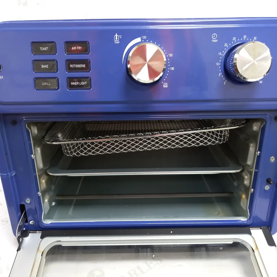 COOK'S ESSENTIAL 21-LITRE AIRFRYER OVEN IN BLUE