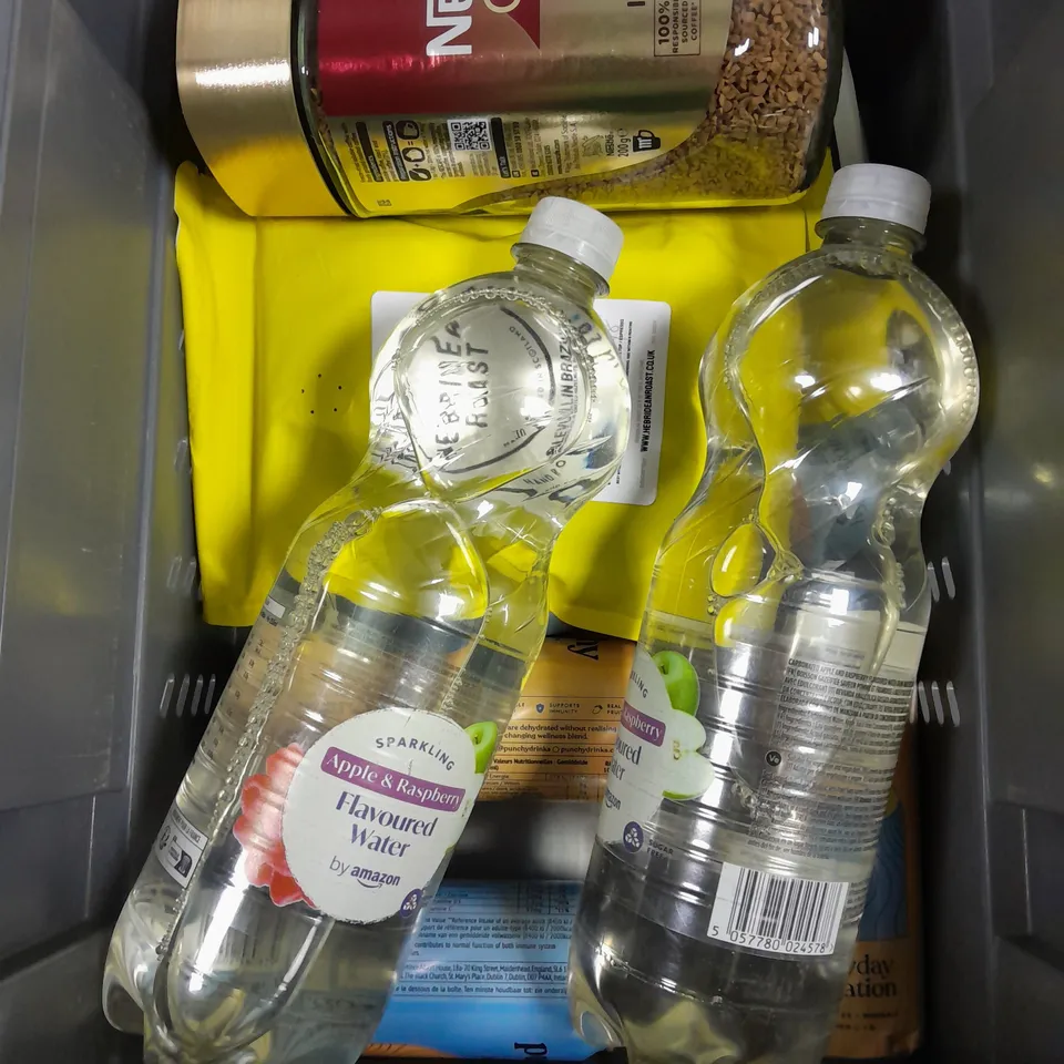 APPROXIMATELY 15 ASSORTED FOOD/DRINK PRODUCTS TO INCLUDE RAVE COFFEE, PUNCHY DRINKS, SPARKLING WATER ETC - COLLECTION ONLY 