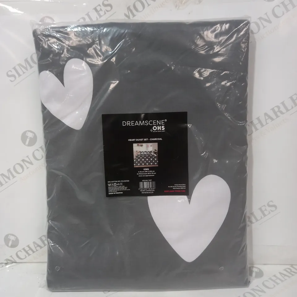 DREAMSCENE BY OHS HEART DUVET SET IN CHARCOAL - KING SIZE